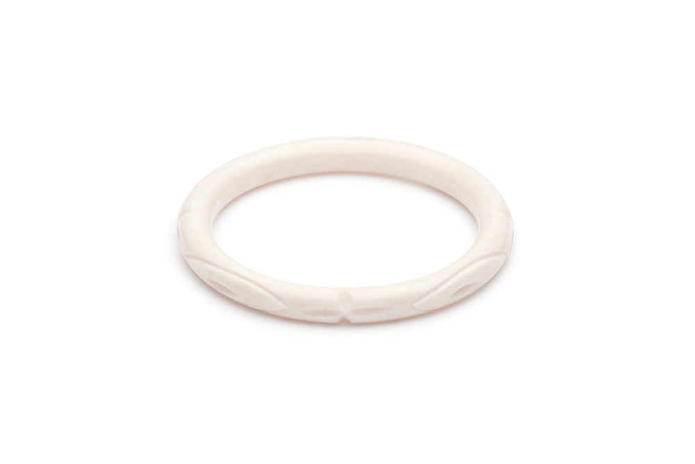 Narrow Daisy White Fakelite Bangle