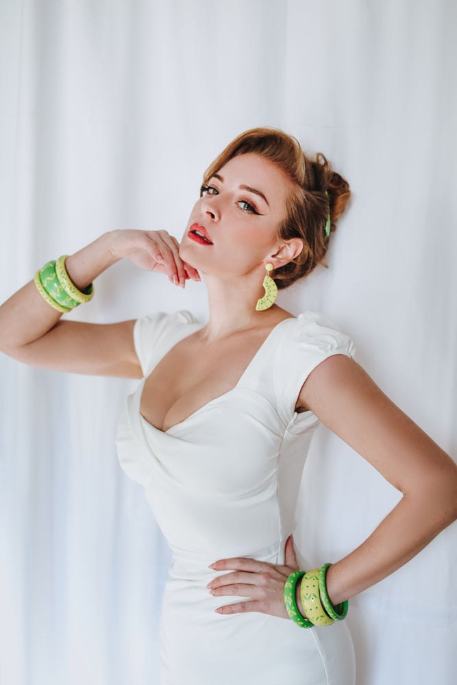 Splendette vintage inspired 1950s style Spring 2021 green Duotone carved fakelite Lime & Zest jewellery worn by Blossom & Buttercups