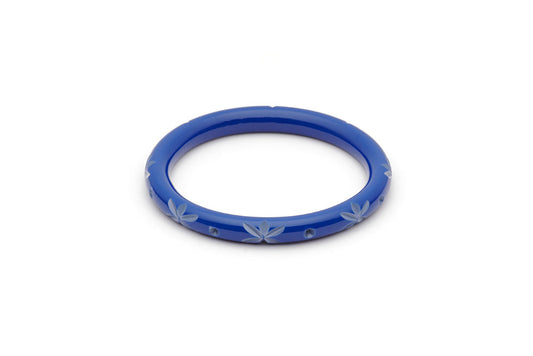 Splendette vintage inspired 1950s style Spring 2021 blue Duotone fakelite Narrow Cornflower Carved Bangle