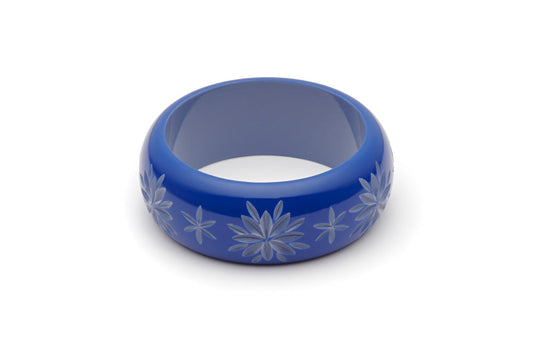 Splendette vintage inspired 1950s style Spring 2021 blue Duotone fakelite Wide Cornflower Carved Bangle