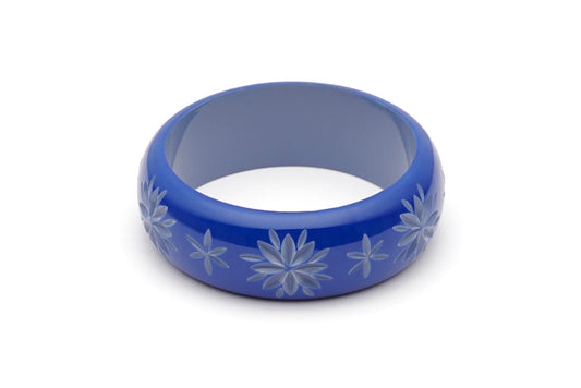 Splendette vintage inspired 1950s style Spring 2021 blue Duotone fakelite Wide Cornflower Carved Duchess Bangle