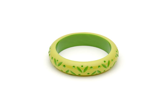 Splendette vintage inspired 1950s style Spring 2021 bright green Duotone fakelite Midi Zest Carved Bangle in Maiden size