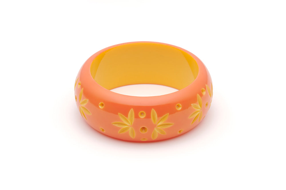 Splendette vintage inspired 1950s Bakelite style peachy orange Duotone fakelite Wide Freesia Carved Bangle in Classic size