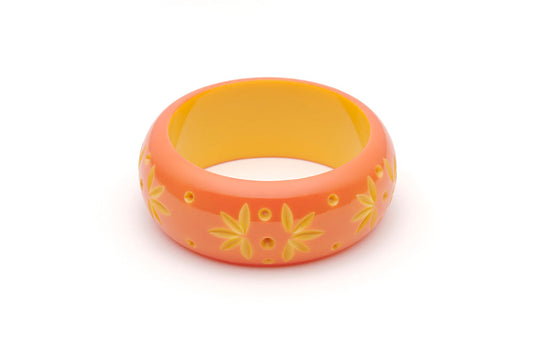 Splendette vintage inspired 1950s Bakelite style peachy orange Duotone fakelite Wide Freesia Carved Bangle in Classic size