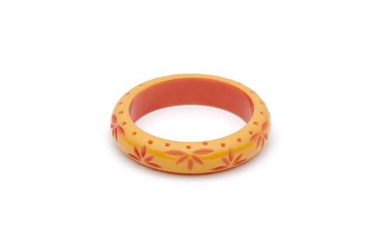 Splendette vintage inspired 1950s Bakelite style peachy yellow Duotone fakelite Midi Honeysuckle Carved Bangle in Maiden size