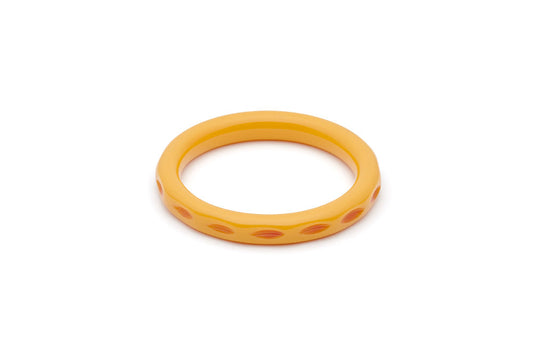 Splendette vintage inspired 1950s Bakelite style peachy yellow Duotone fakelite Narrow Honeysuckle Carved Bangle in Maiden size