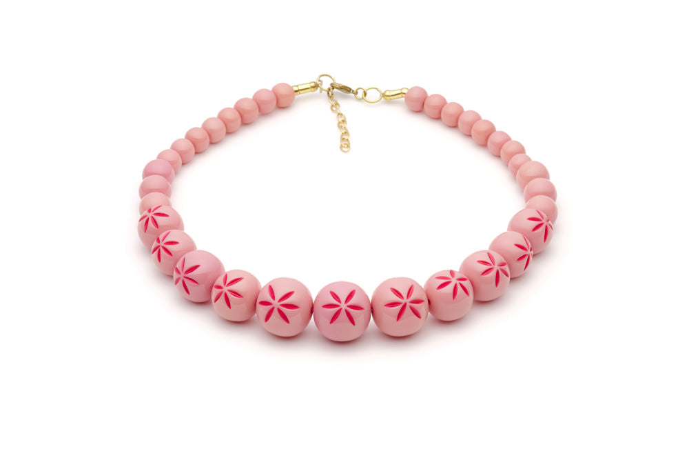 Splendette vintage inspired 1950s pin up style soft pink Duotone fakelite Ripple Carved Bead Necklace