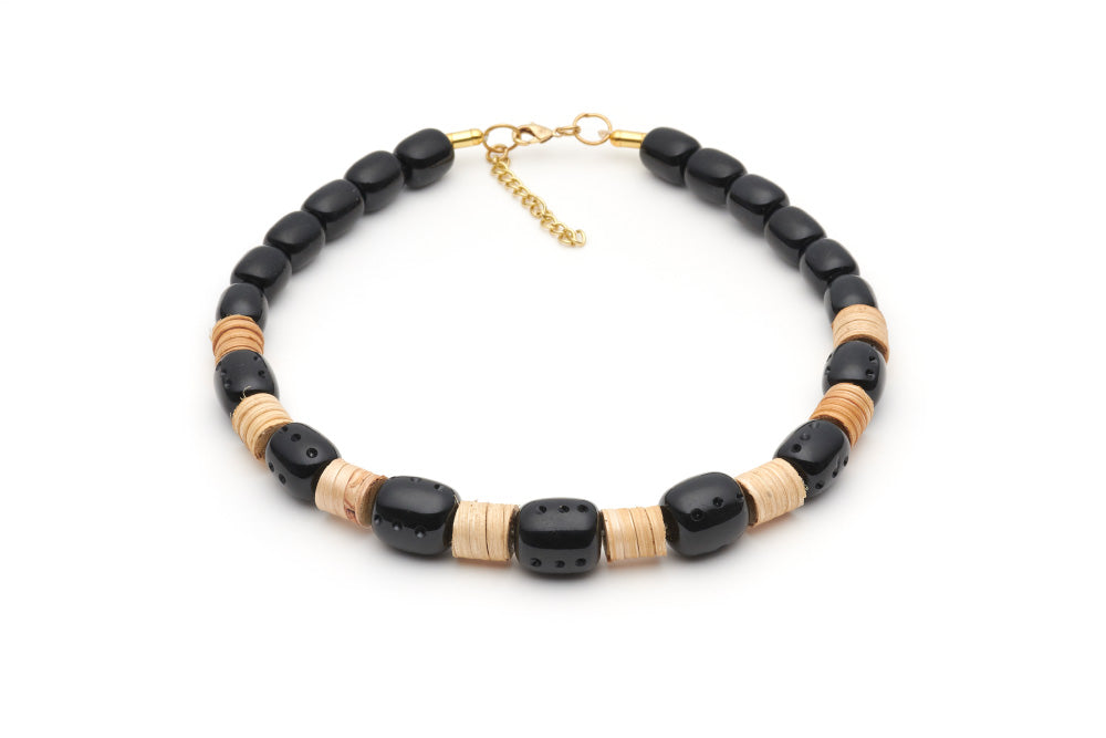 Splendette vintage inspired 1940s 1950s Bakelite Style black carved fakelite Panther Light Cane Bead Necklace