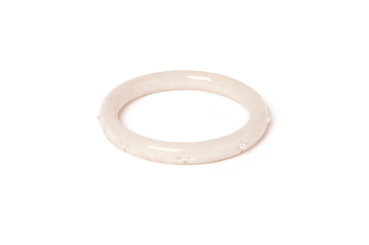 Narrow Frosted Pearls Bangle
