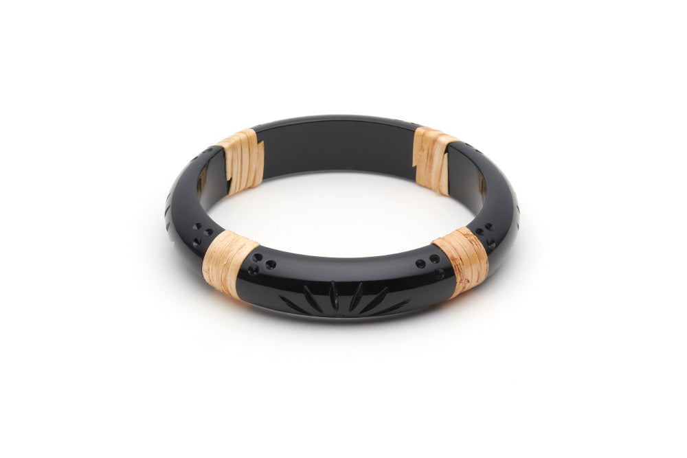 Splendette vintage inspired 1940s 1950s Bakelite Style black carved fakelite Midi Panther Light Cane Bangle in larger Duchess size