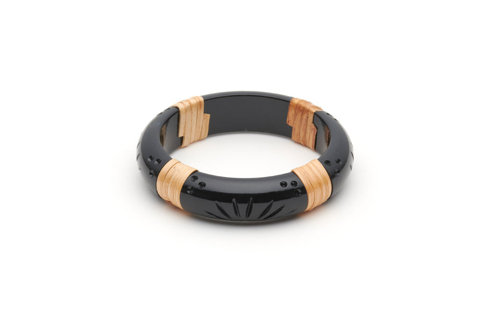 Splendette vintage inspired 1940s 1950s Bakelite Style black carved fakelite Midi Panther Light Cane Bangle in smaller Maiden size