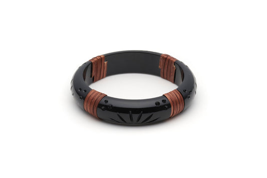 Splendette vintage inspired 1940s 1950s Bakelite Style black carved fakelite Midi Panther Midi Cane Bangle in Classic size