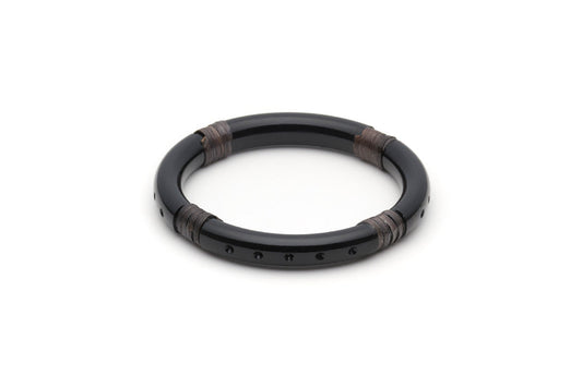 Splendette vintage inspired 1940s 1950s Bakelite Style black carved fakelite Narrow Panther Dark Cane Bangle in Classic size