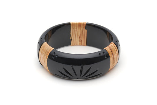 Splendette vintage inspired 1940s 1950s Bakelite Style black carved fakelite Wide Panther Light Cane Bangle in larger Duchess size