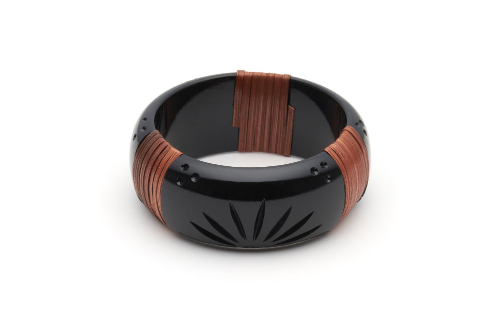 Splendette vintage inspired 1940s 1950s Bakelite Style black carved fakelite Wide Panther Mid Cane Bangle in Classic size