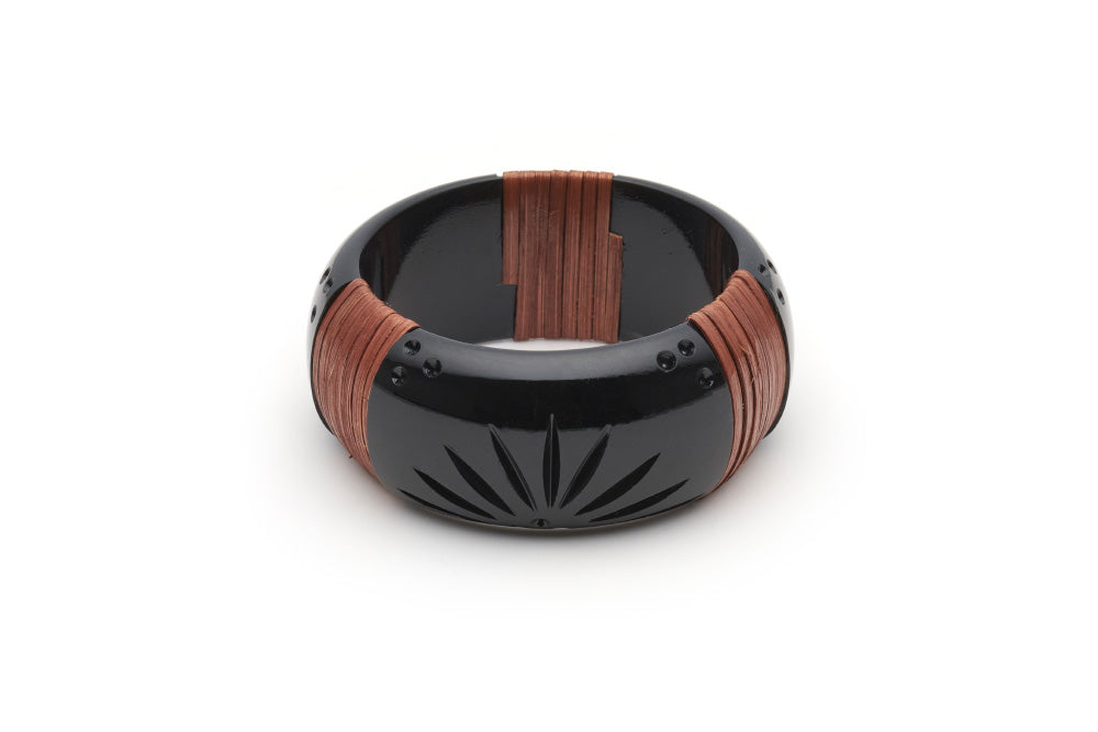 Splendette vintage inspired 1940s 1950s Bakelite Style black carved fakelite Wide Panther Mid Cane Bangle in smaller Maiden size