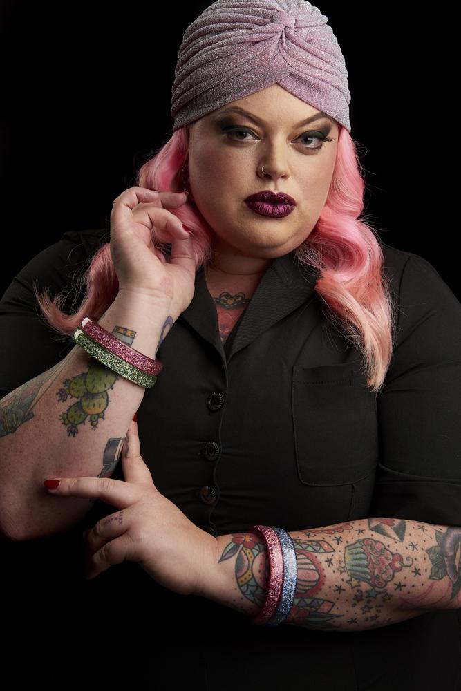 Archive - Cadi Pink Glitter Duchess Bangle