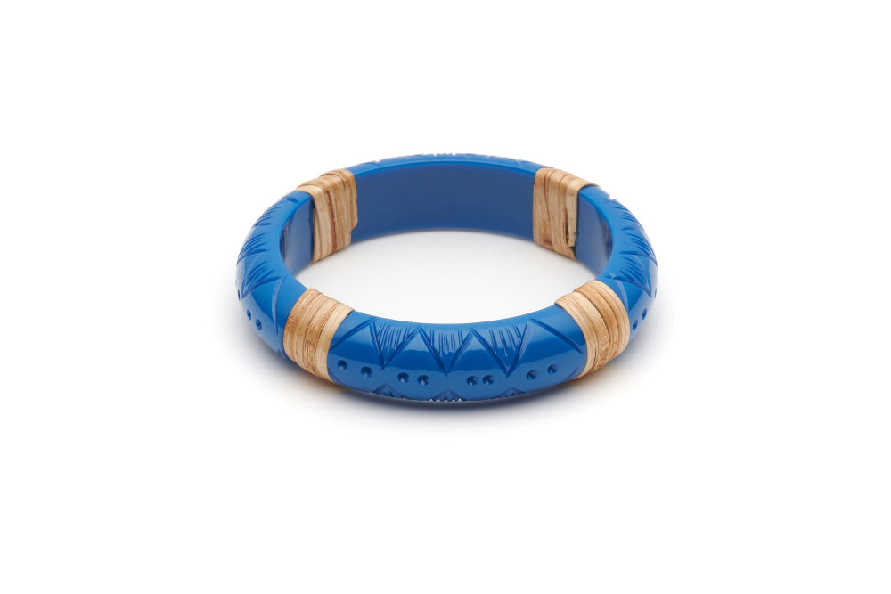Splendette vintage inspired 1940s 1950s holiday vacation style carved blue fakelite Midi Pacific Light Cane Bangle in Classic size.
