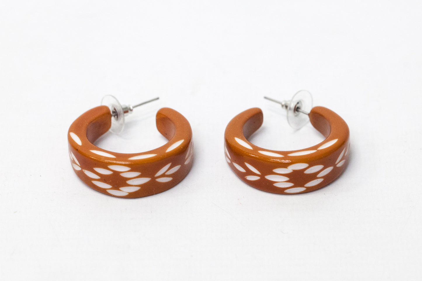 Carved Hoop Earrings Tan