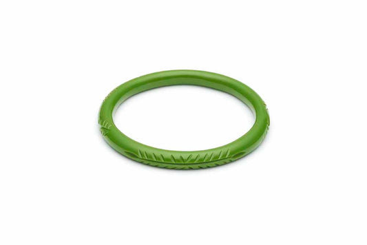 Narrow Leaf Green Fakelite Bangle