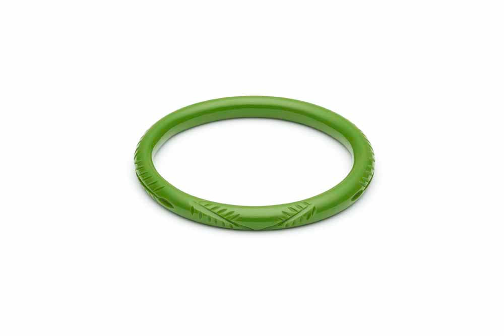 Narrow Leaf Green Fakelite Bangle