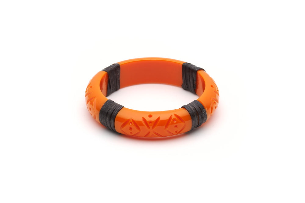 Splendette vintage inspired 1940s 1950s tropical style carved orange fakelite Midi Tangerine Dark Cane Bangle in smaller Maiden size