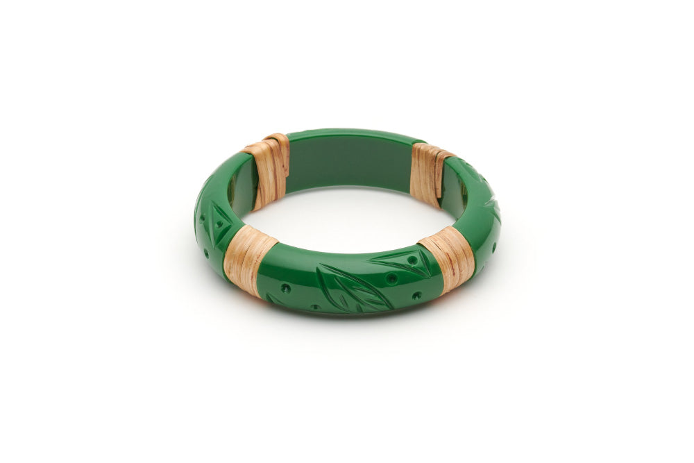 Splendette vintage inspired 1940s 1950s Bakelite style carved green fakelite Midi Parakeet Light Cane Bangle in smaller Maiden size