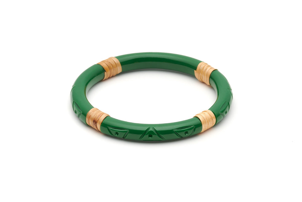 Splendette vintage inspired 1940s 1950s Bakelite style carved green fakelite Narrow Parakeet Light Cane Bangle in larger Duchess size