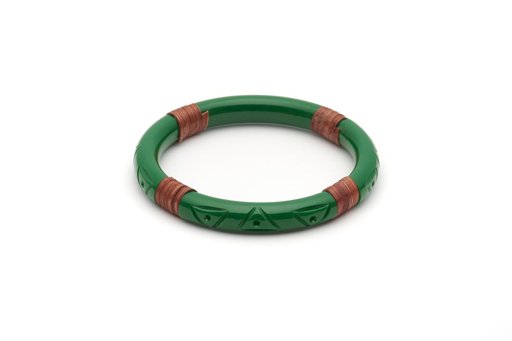 Splendette vintage inspired 1940s 1950s Bakelite style carved green fakelite Narrow Parakeet Mid Cane Bangle in Classic size