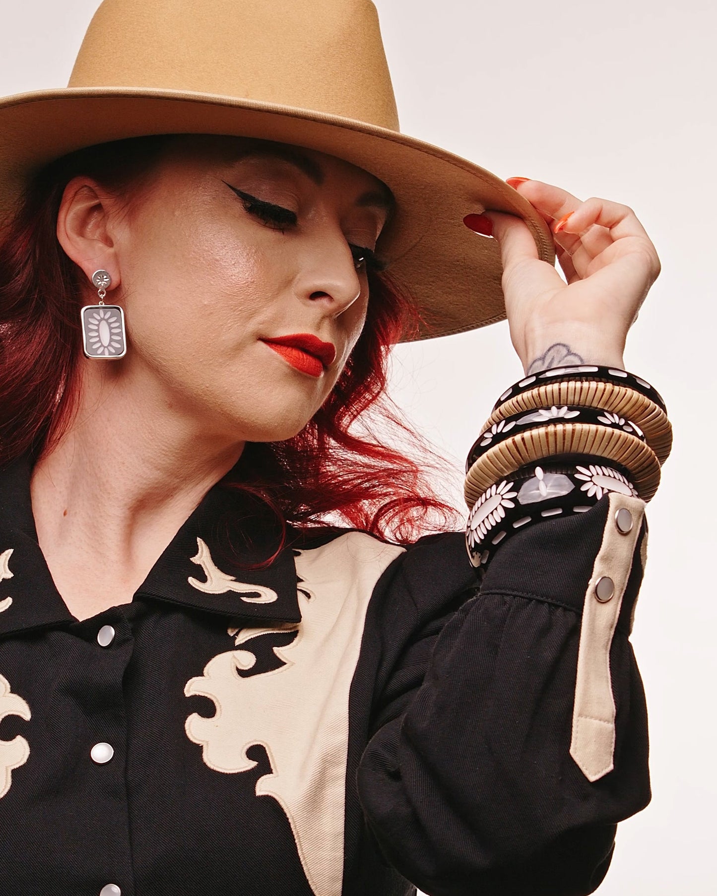 Narrow Rebel Black Bangle