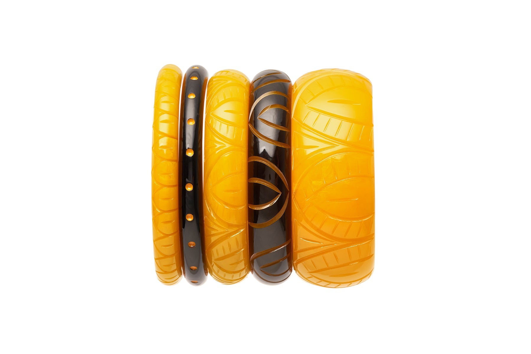 Splendette vintage inspired 1930s style stack of carved yellow and black Sand Fakelite Bangles
