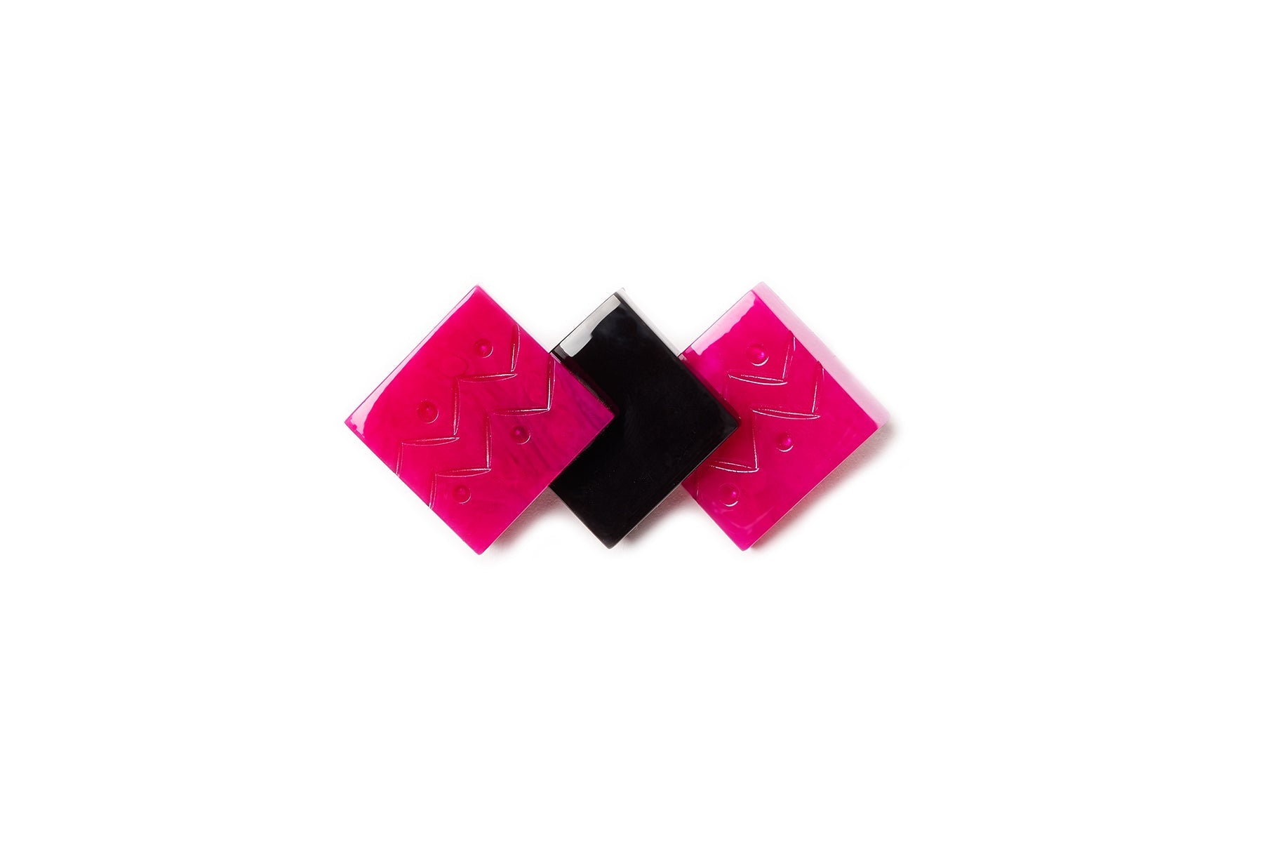 Splendette vintage inspired 1940s Bakelite style carved pink and black Magenta Fakelite Brooch