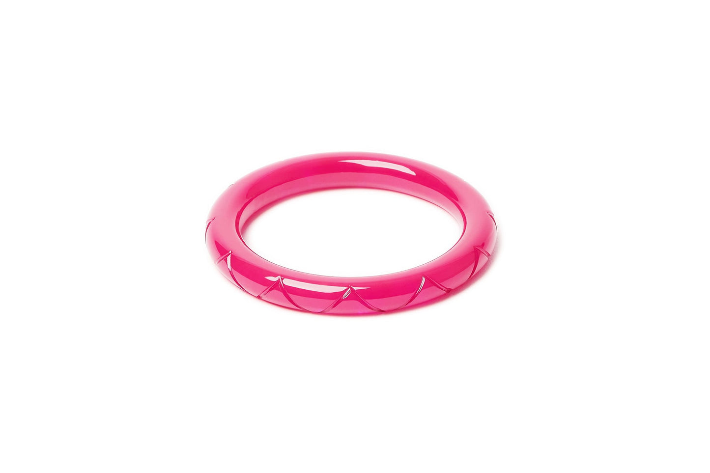 Splendette vintage inspired 1940s Bakelite style carved pink small size Narrow Magenta Fakelite Maiden Bangle
