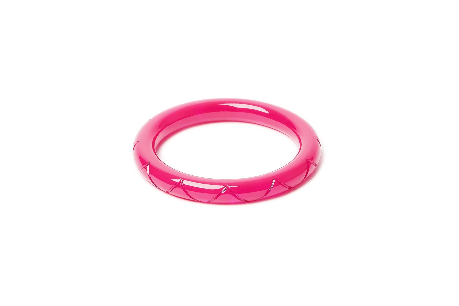 Splendette vintage inspired 1940s Bakelite style carved pink small size Narrow Magenta Fakelite Maiden Bangle
