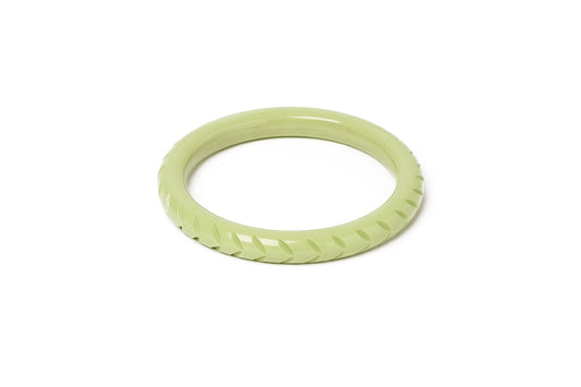 Splendette vintage inspired 1940s Bakelite style carved pastel green fakelite Narrow Rowan Bangle