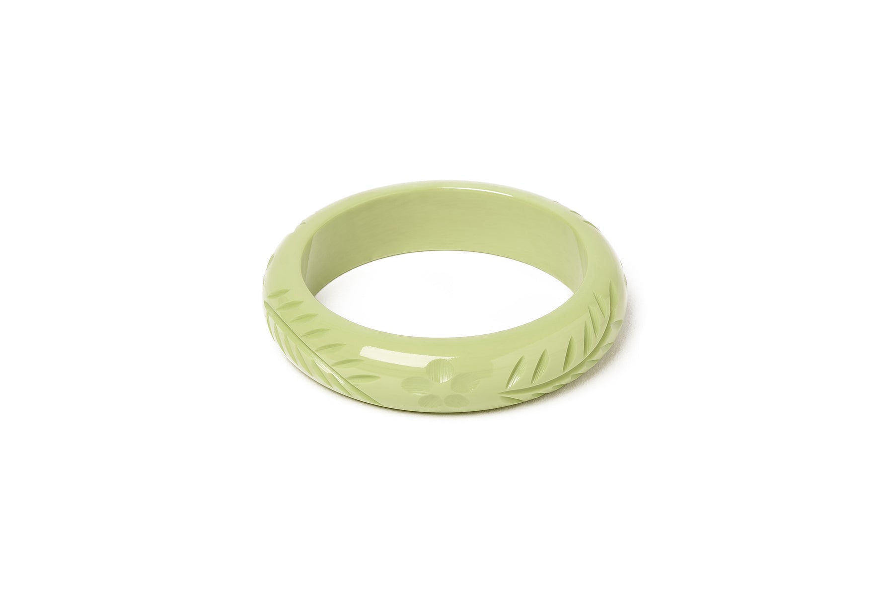 Splendette vintage inspired 1940s Bakelite style carved pastel green fakelite smaller size Midi Rowan Maiden Bangle