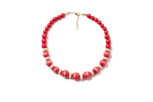 Splendette vintage inspired 1940s style carved coral pink fakelite Petal Bead Necklace