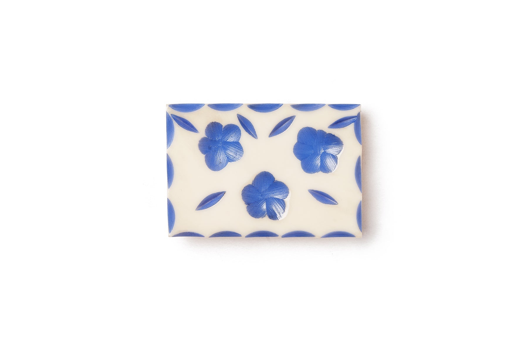 Splendette vintage inspired 1940s style carved blue fakelite Veronica Cream Brooch