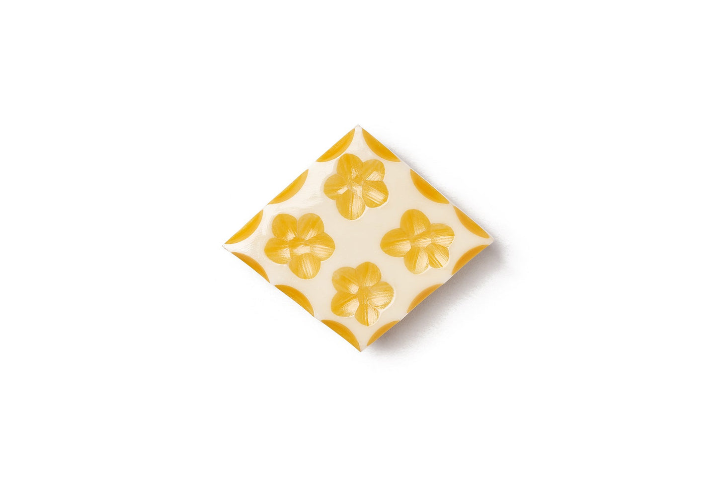 Splendette vintage inspired 1940s style carved yellow pastel fakelite Primrose Cream Brooch