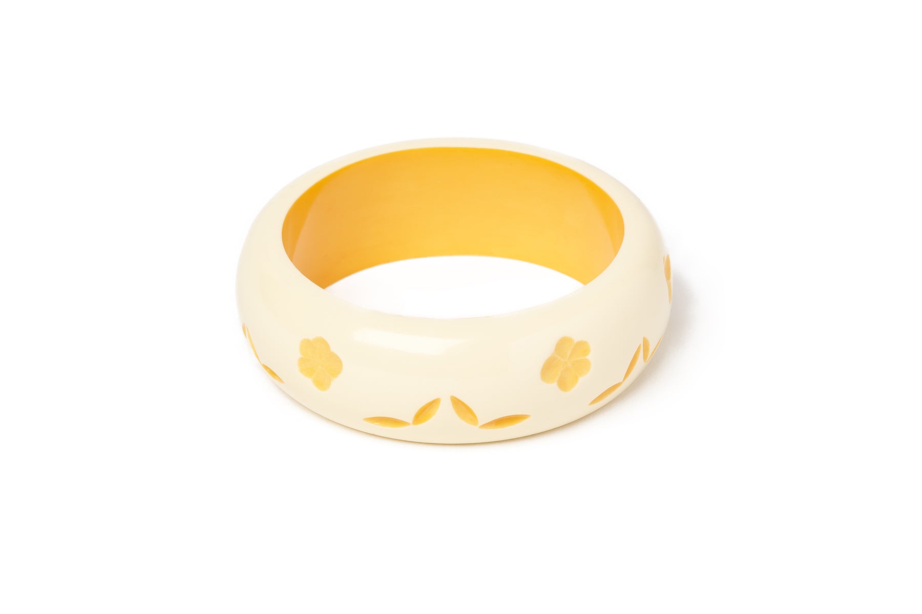 Splendette vintage inspired 1940s style carved yellow pastel fakelite larger size Wide Primrose Cream Duchess Bangle