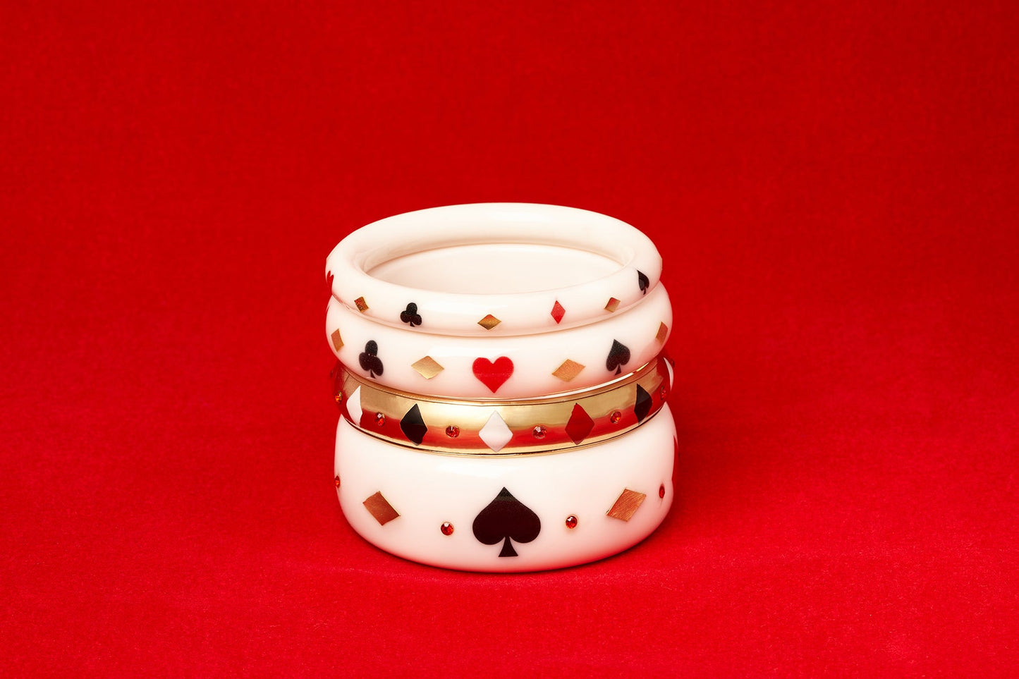 Splendette vintage inspired 1950s Las Vegas casino playing cards style white Aces High bangles in a stack